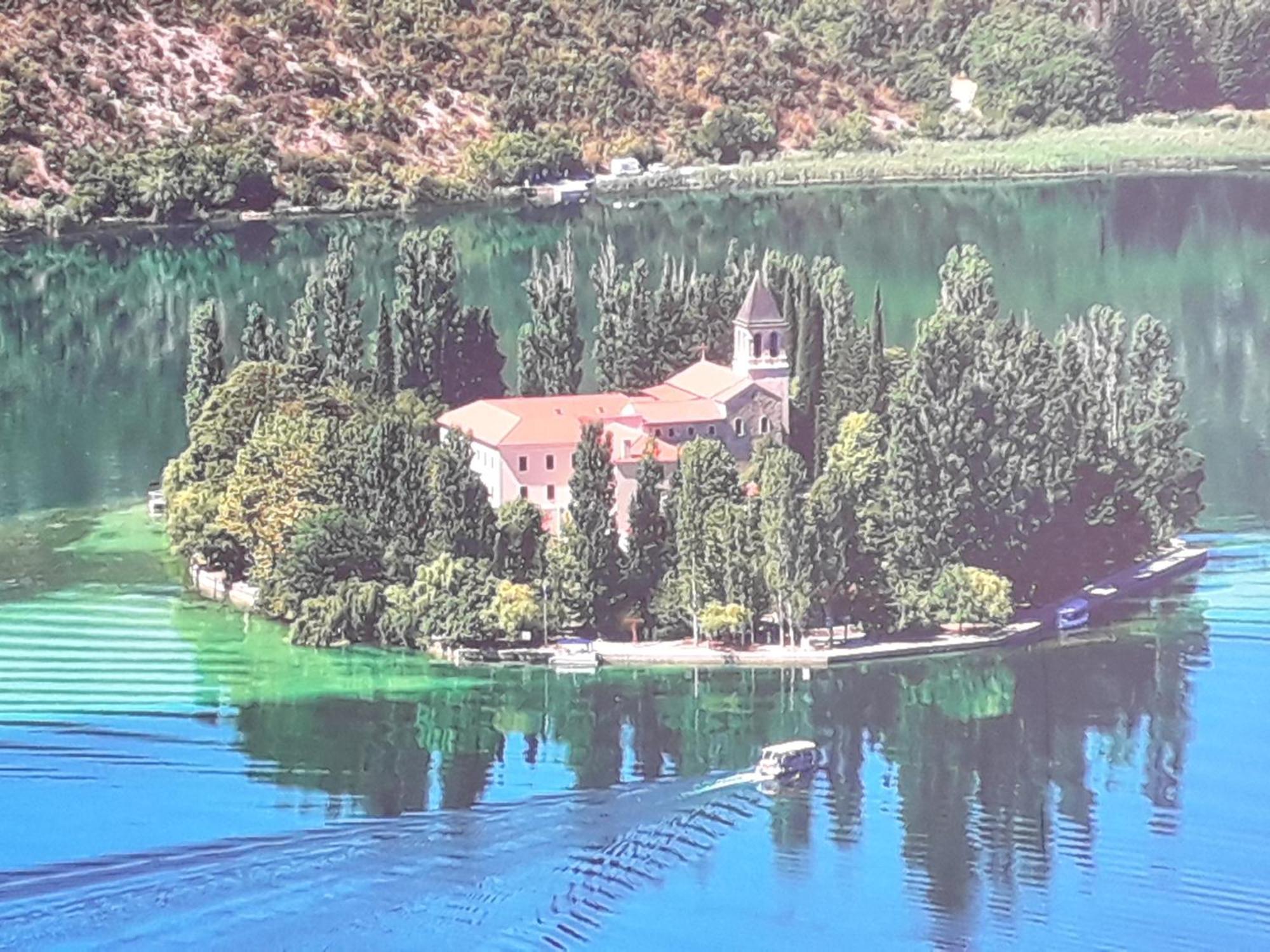 Appartement Kuce Za Odmor Brkic à Lozovac Extérieur photo